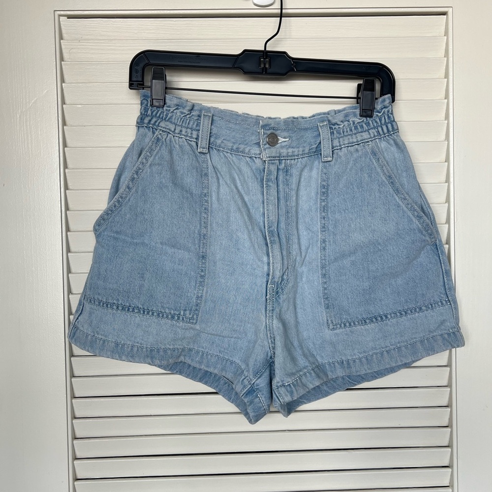 Levi's Blue Jean Shorts High-Waisted Vintage Style